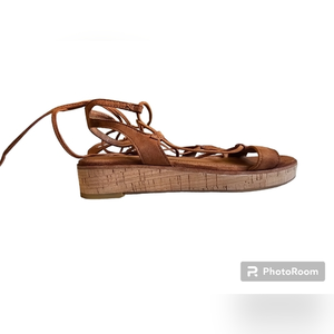 Frye Miranda Gladiator Platform Brown Tan Sandals‎ Womens Size 6.5 Never Worn